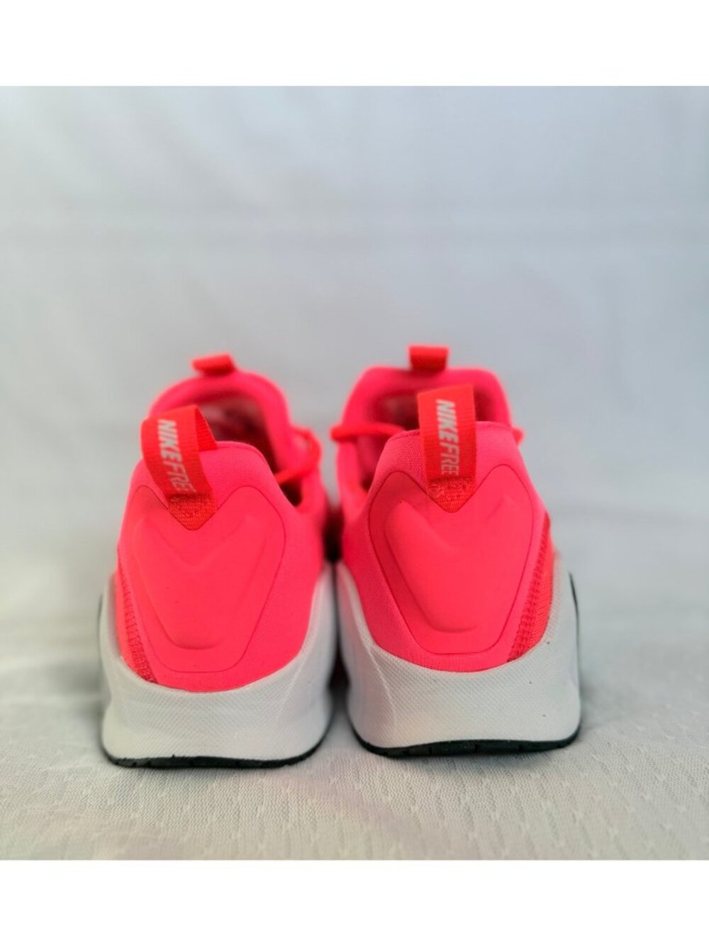 Women's Nike Free Metcon 6 Hot Punch Red White Black FJ7126-600 Crossfit Gym - Picture 2 of 8